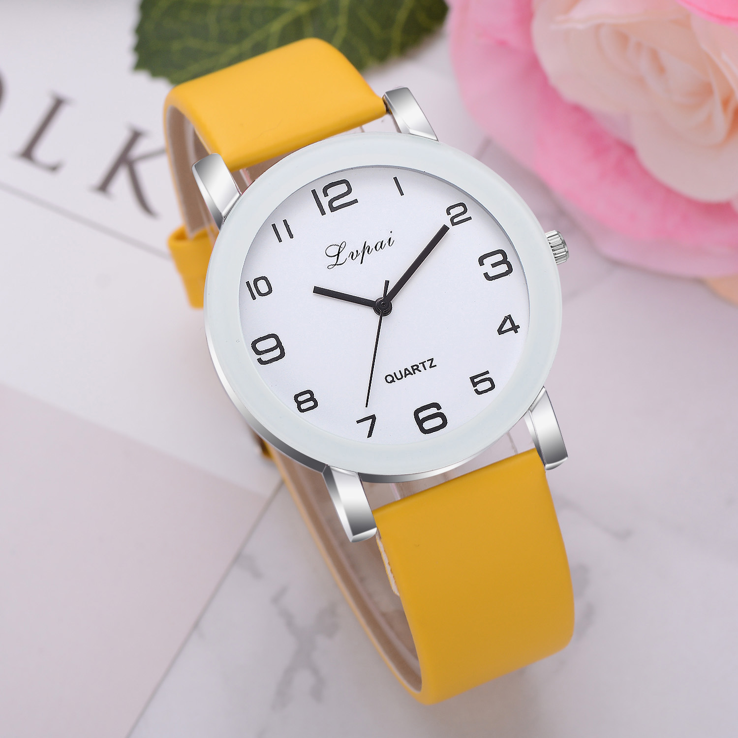 CQ96 Relógio feminino elegante - Women'S Fashion Digital Watch avaliação e preço