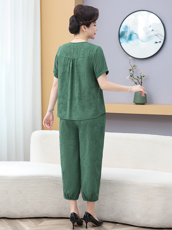 Conjunto de Verão Moderno e So - Women Fashion Over 60 avaliação e preço